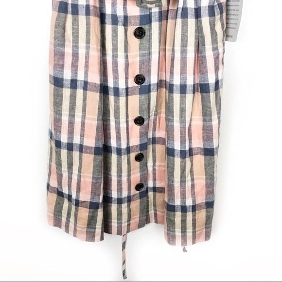 Gal Meets Glam Peyton Linen Plaid Dress. - Picture 8 of 12